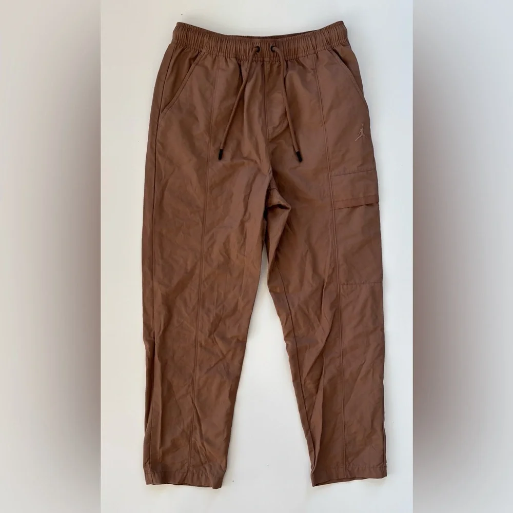 Nike JORDAN Essentials Men's Woven Pants Brown  Casual Athleisure Size Small
